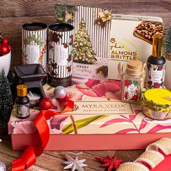 Limited Edition Christmas Radiance Gift Box to Alwaye