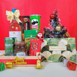 Christmas Splendor Treats Hamper to Lakshadweep