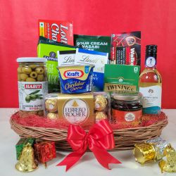 Sweet N Savory Celebration Hamper to Marmagao