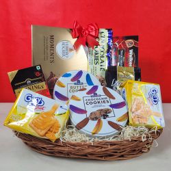 Delicious Christmas Assortment Hamper to Lakshadweep