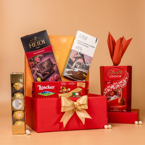 Divine Chocolate Delights Hamper to Alwaye