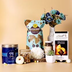 Gourmet Popcorn N Chocolate Gift Hamper to Ambattur