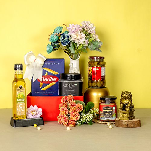 Premium Mediterranean Cuisine Gift Basket to Alwaye