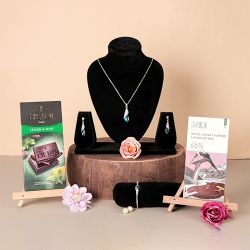Yummy Chocolates N Crystal Jewellery Gift Set to Rajamundri