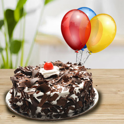 Sumptuous Black Forest Cake with Balloons to Irinjalakuda