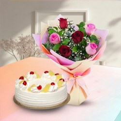 Special Gift of Pineapple Cake with Red N Pink Rose Posy