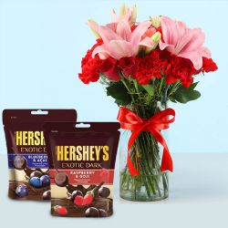 Lovely Mixed Flowers N Hersheys Exotics Gift Combo