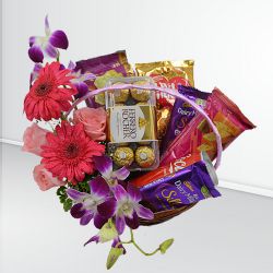Delectable Gourmet Fantasy Floral Basket for Valentine