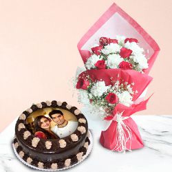 Lovely Bouquet of Roses n Carnation with Photo Cake