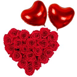 Heart Shaped Startling Dutch Roses with Balloons