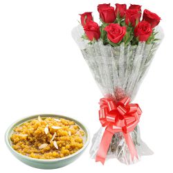 Irresistible Shree Mithai Moong Dal Halwa with Beautiful Red Roses Bunch