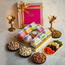 Wonderful Box of Premium Dry Fruits from Kesar to Chittaurgarh