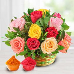 18 Pink and Red Roses Arrangement with greens and fillers to show your love and affection with free Gulal/Abir Pouch.
.
