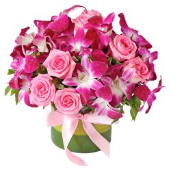 Beautiful Bunch of Pink Roses N Purple Orchids