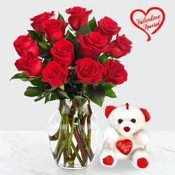 Red Roses in Heart Shape Arrangement. to India