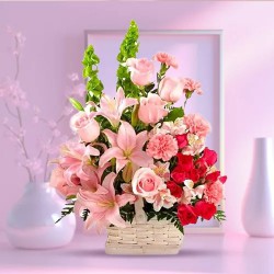 Illuminated Arrangement of Cherishing Flowers to Alwaye