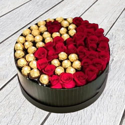 Beautiful Luxury Box of Red Roses n Ferrero Rocher to Ambattur