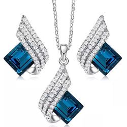 Stunning Crystal Jewellery Set to Perintalmanna
