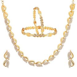 Beautiful N Complete AD Jewellery Set to Nipani