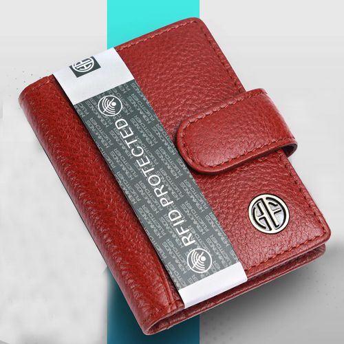 Stylish Leather Card Holder Wallet to Perintalmanna