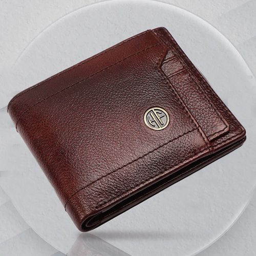 Fashionable Leather RFID Protected Mens Wallet to Nipani