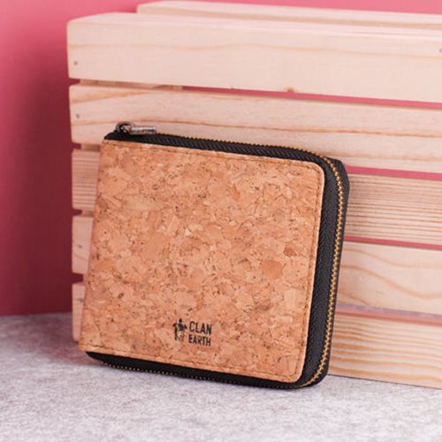 Fancy Eco Friendly Kiwi Cork Zip Wallet to Perintalmanna