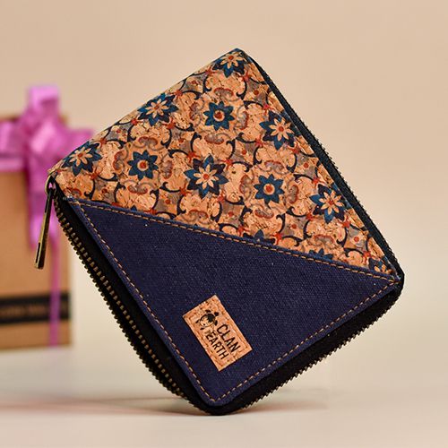 Classic Eco Friendly Printed Kiwi Zip Cork Wallet to Perintalmanna