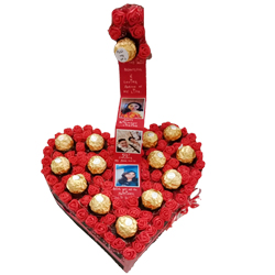Stylish Personalized Photos with Ferrero Rocher and Roses n LED Lighting Heart