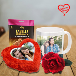 Outstanding Personalized Gifts with Chocolates for Valentines Day