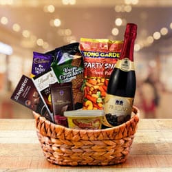 Lovely Gourmet Gift Hamper to Ambattur