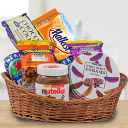 Creative Christmas Celebration Gifts Basket