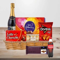 Pure Appreciation Gourmet Gift Hamper with Fruit Wine
