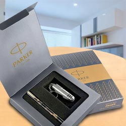 Fashionable Parker Beta Millenium GT Ball Point Pen with Swiss Knife