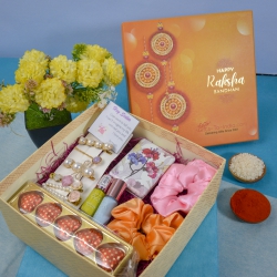 Wonderful Rakhi Gifts for Sister to Perumbavoor