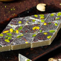 Finest Kaju Katli Treats Box to Hariyana