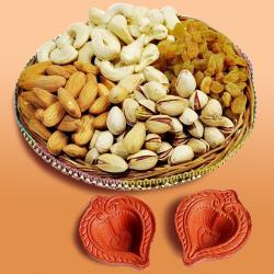 Ideal Gift of Assorted Dry Fruits with Pair of Diya to Diwali-usa.asp