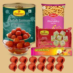 Luscious Diwali Pujan Gift with Assorted Sweets n Bikaji Snacks to Stateusa_di.asp