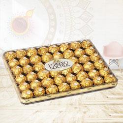 Delicious Ferrero Rocher Chocolate Box<br> to Diwali-usa.asp