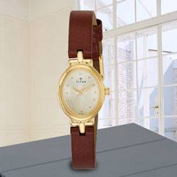 Wonderful Titan Karishma Revive Analog Womens Watch