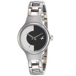 Fashionable  Black Dial Ladies Watch