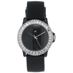 Designer Fastrack Beach Black Dial Womens Watch to Chittaurgarh