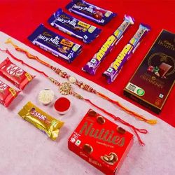 Elegant Designer Rakhi Duet to World-wide-rakhi-hampers.asp