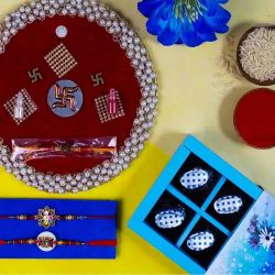 Glorious Rakhi Splendor Gift Set to World-wide-rakhi-chocolates.asp